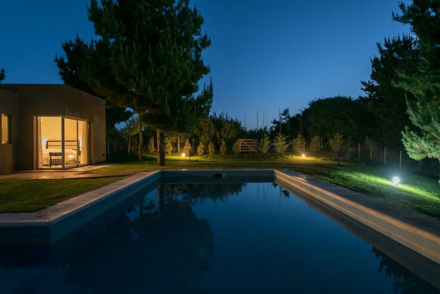 Casa Moderna en una planta en Costa Esmeralda