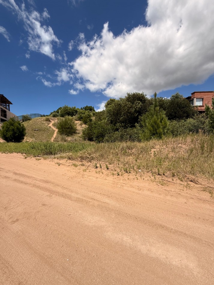 Lote en venta en Costa Esmeralda en cul-de-sac 1056mts2