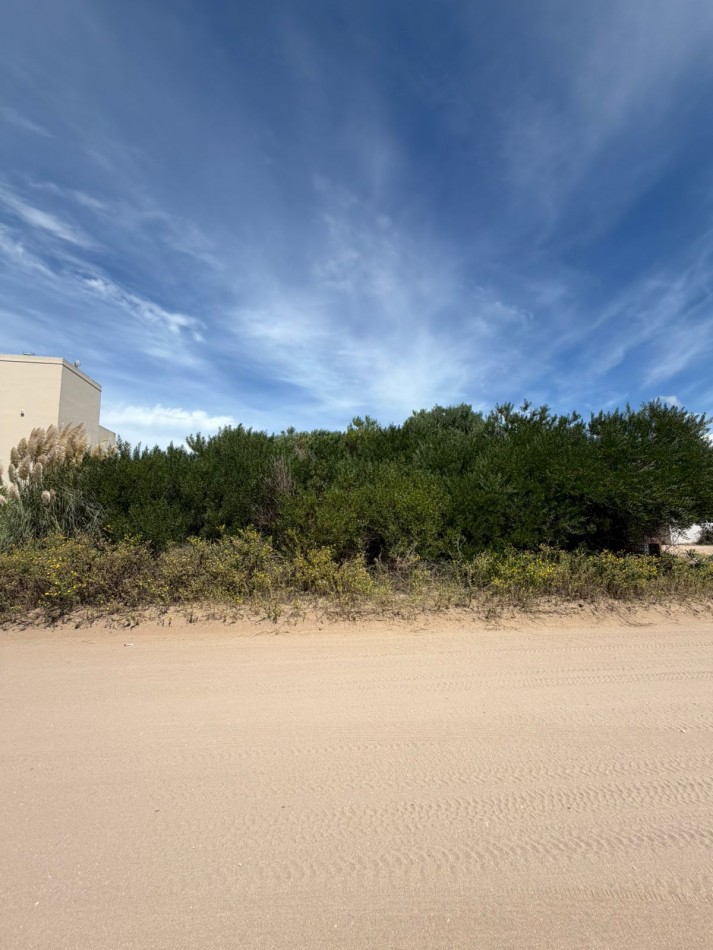 Lote 1000 m² en Costa Esmeralda - Residencial I, a metros del Golf y Club House