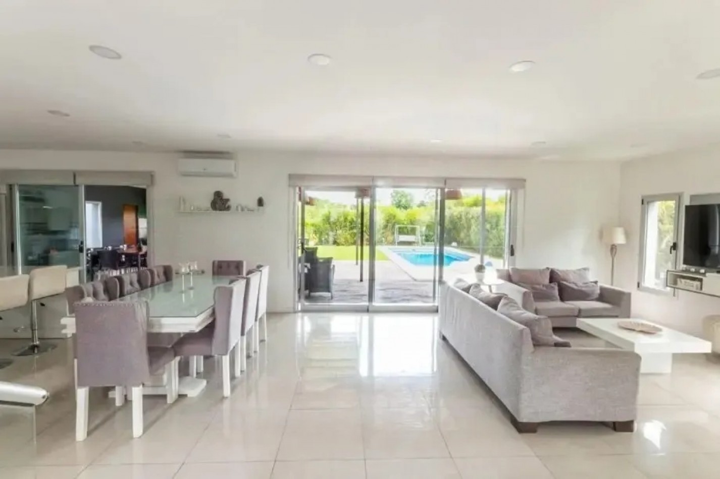 Casa en Venta | Barrancas de Iraola | 3 Dormitorios, Piscina y Galeria