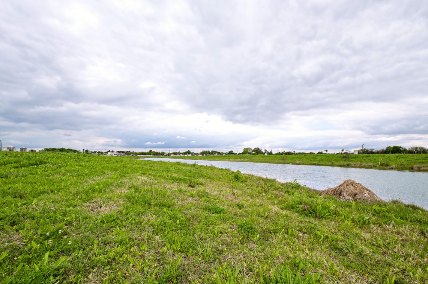 Nuevo Quilmes Dos | Lote de 721 m² con fondo al canal | Financiacion y/o permuta