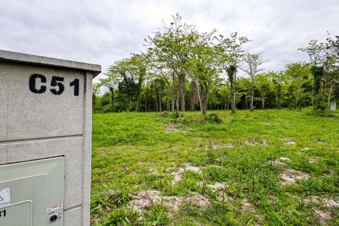 Reservas Fincas · Hudson | Lote interno de 742 m² con fondo libre al bosque