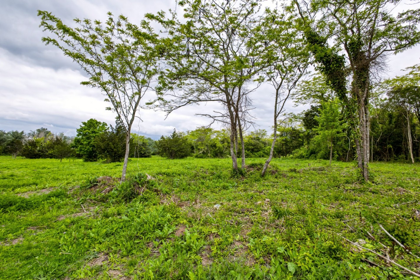 Reservas Fincas · Hudson | Lote interno de 742 m² con fondo libre al bosque