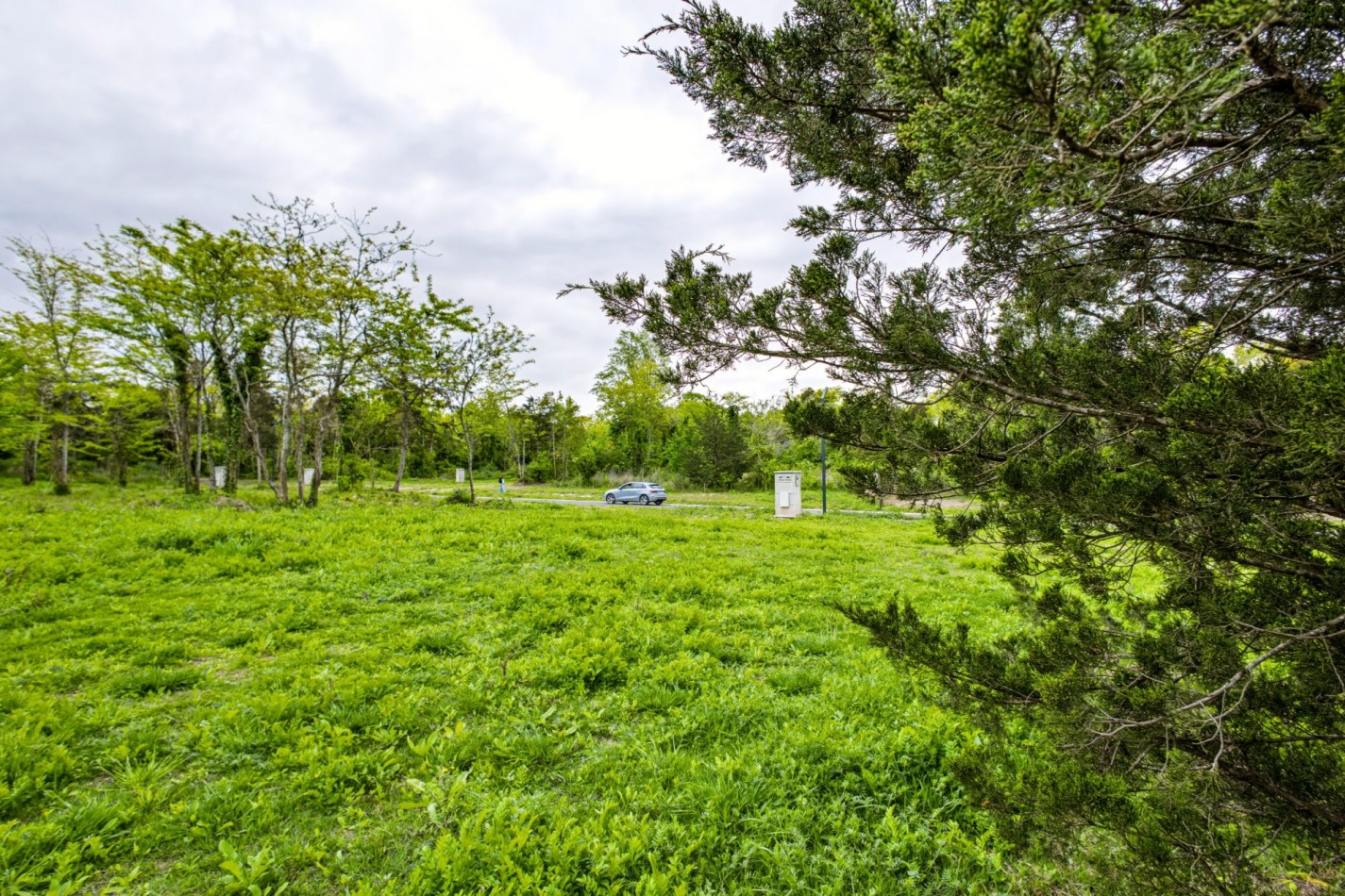 Reservas Fincas · Hudson | Lote interno de 742 m² con fondo libre al bosque