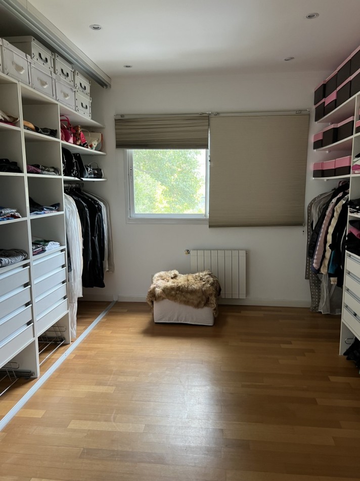 Importante casa a la venta en Fincas de Iraola