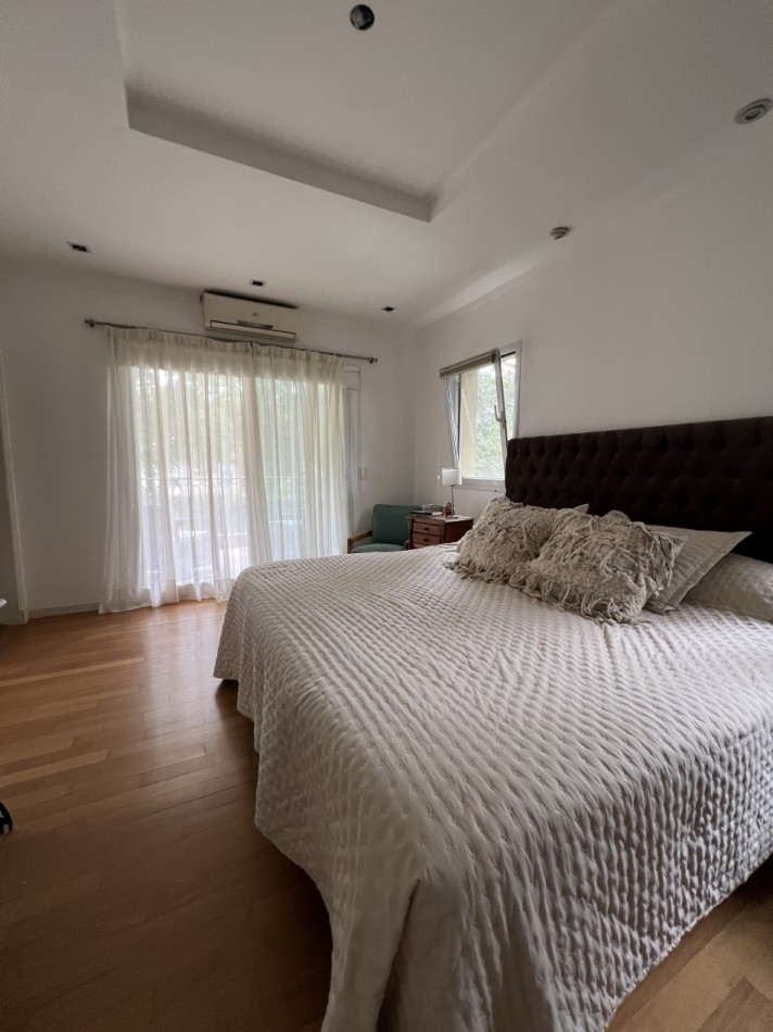 Importante casa a la venta en Fincas de Iraola