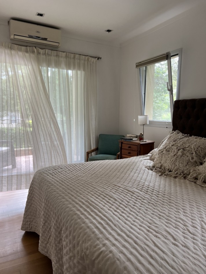 Importante casa a la venta en Fincas de Iraola