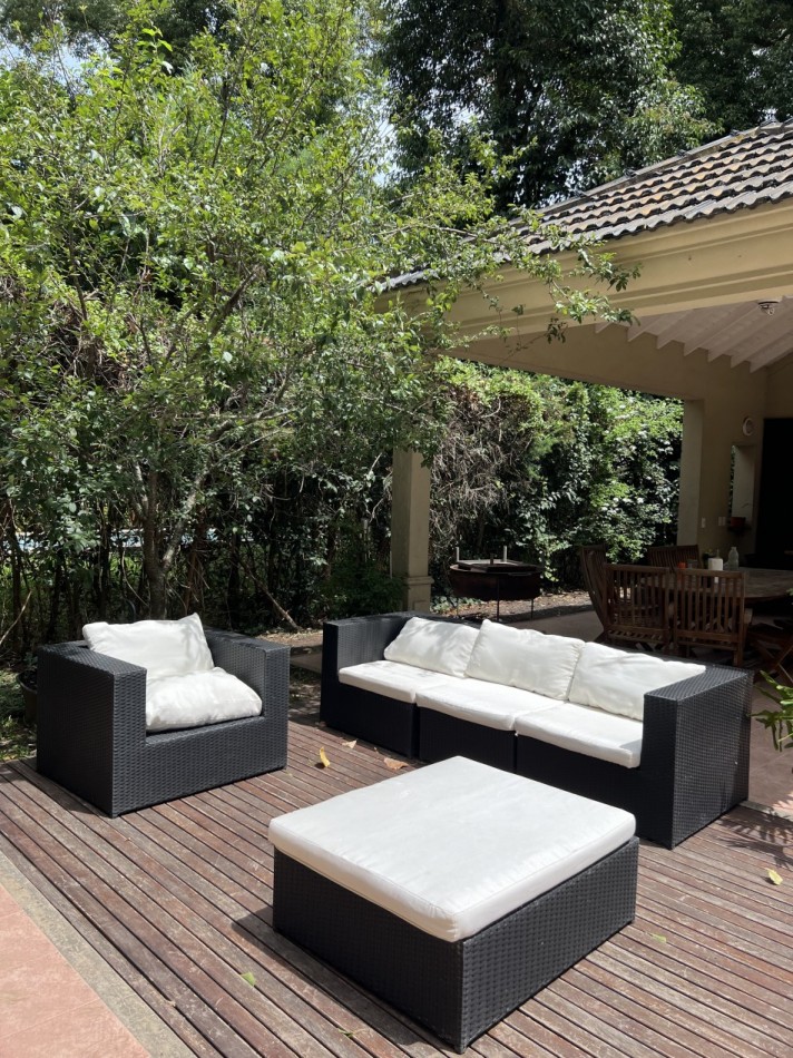 Importante casa a la venta en Fincas de Iraola