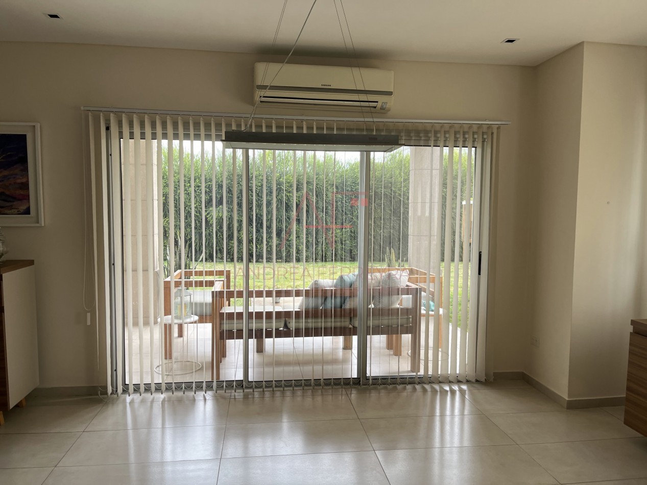 Barrio las Golondrinas - Casa a la venta