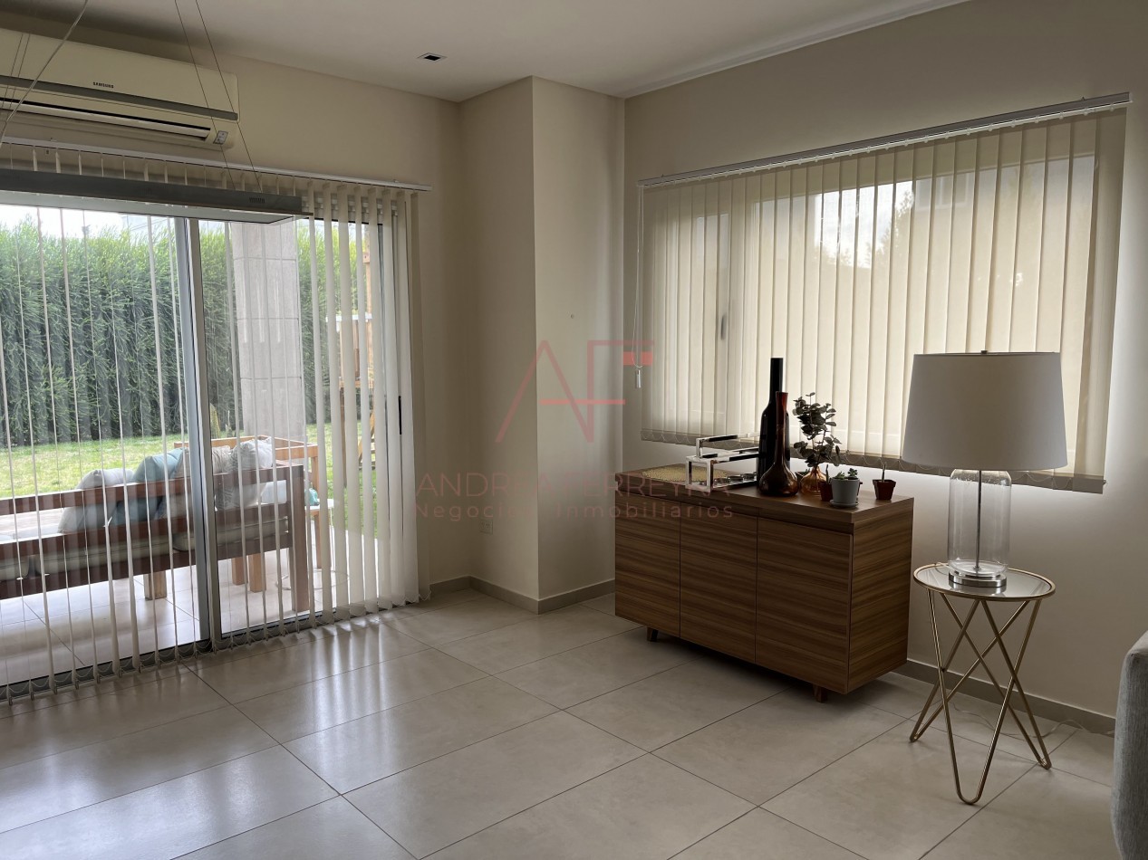 Barrio las Golondrinas - Casa a la venta