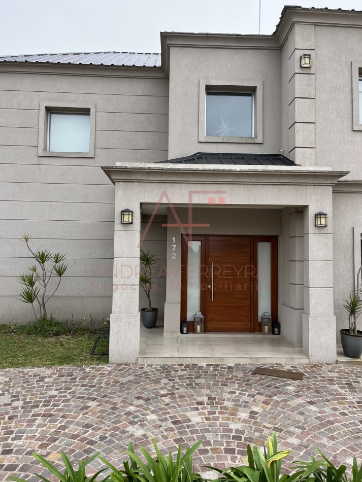 Barrio las Golondrinas - Casa a la venta