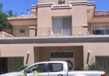 Importante casa en Club el Carmen  - Manzana 2 lotes 4 y 5