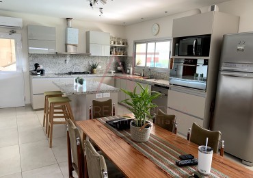 Barrio las Golondrinas - Casa a la venta